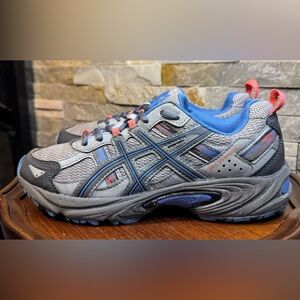 Woman’s Sz  7 ASICS  GEL-Venture 5 Athletic Shoe Gray, Blue, & Orange/Coral EUC